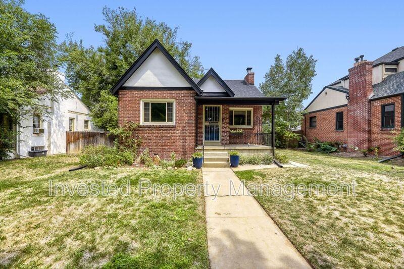 1640 S Marion St - Photo 2 of 32