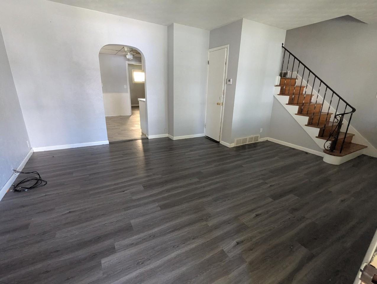 3317 Maple St - Photo 5 of 12