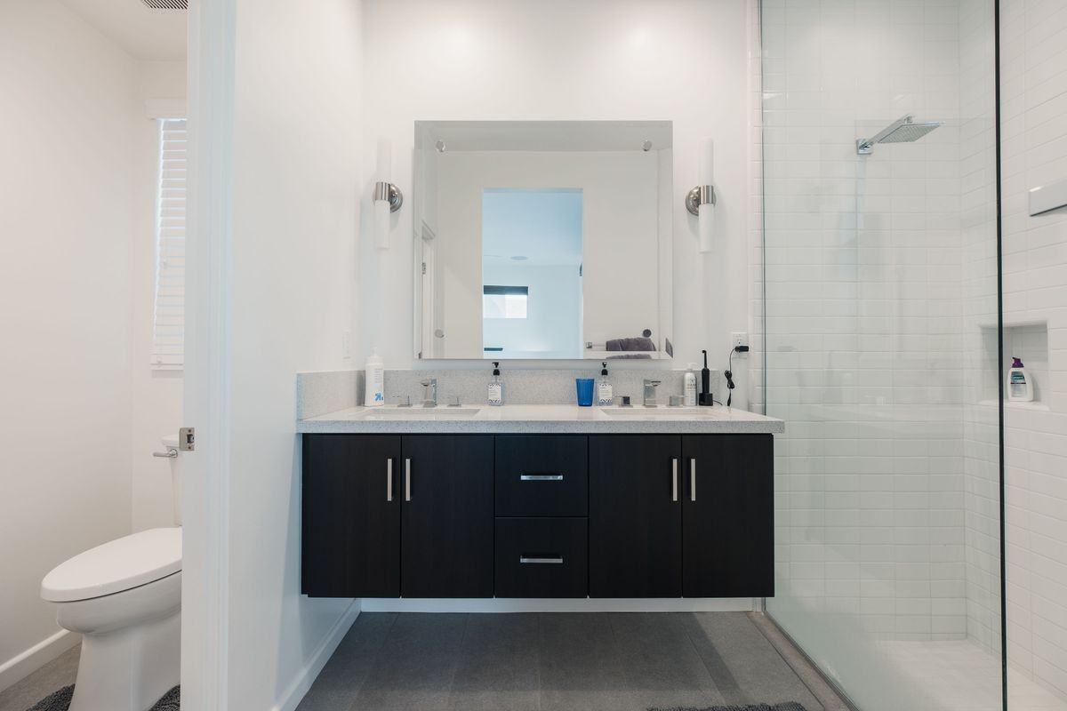 2707 Majestic Way - Photo 3 of 20
