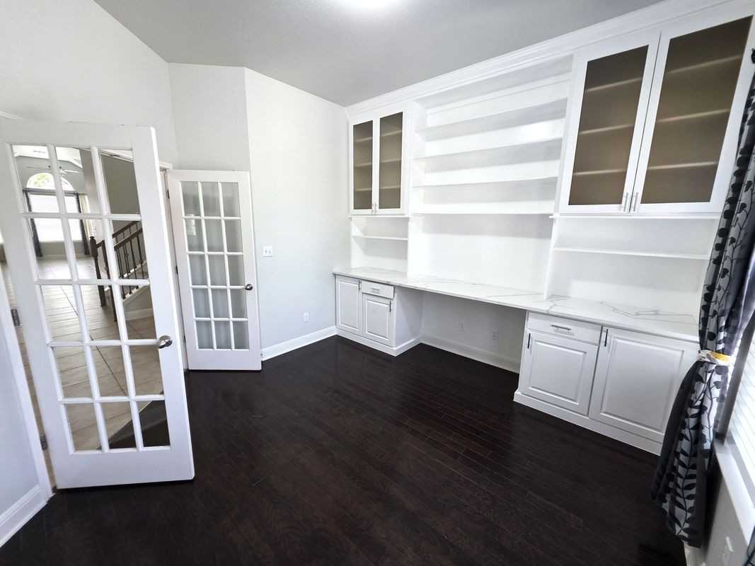 1015 Walsh Hill Trl - Photo 4 of 33