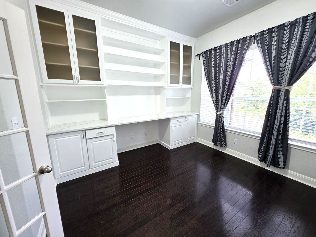 1015 Walsh Hill Trl - Photo 5 of 33