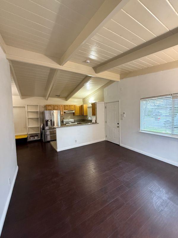 4360 Custis Ave - Photo 5 of 28