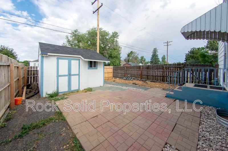 1301 E 23rd St - Photo 3 of 20