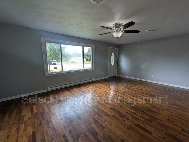 3705 Saint Joe Center Rd - Photo 4 of 25