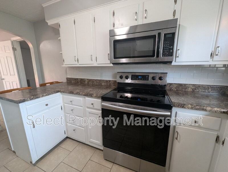 3705 Saint Joe Center Rd - Photo 6 of 25