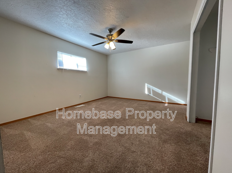 2600 Cliffside Dr - Photo 3 of 18