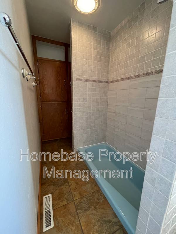 2600 Cliffside Dr - Photo 5 of 18