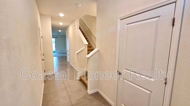 1737 Hovenweep Rd - Photo 3 of 36