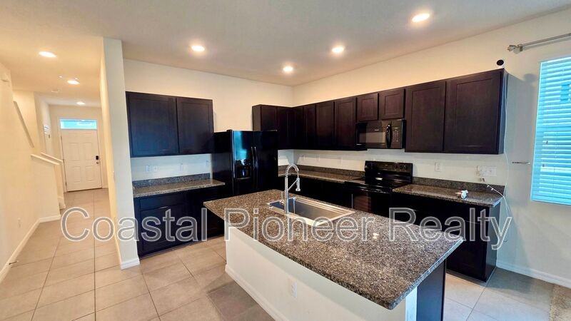 1737 Hovenweep Rd - Photo 6 of 36