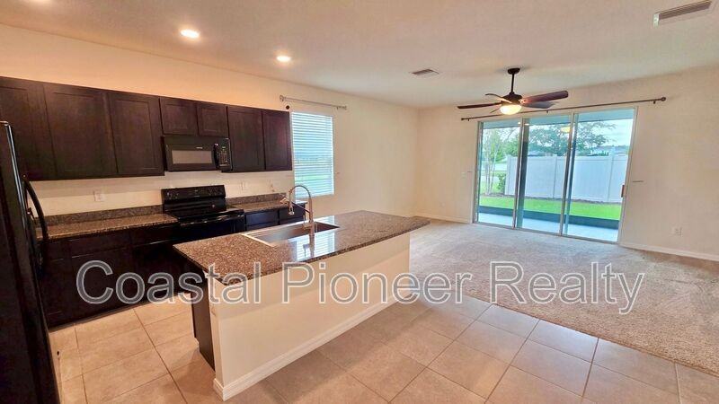 1737 Hovenweep Rd - Photo 7 of 36