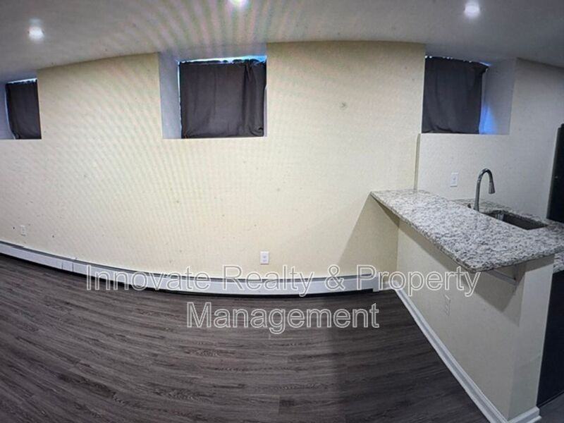 29 E Logan Ave #16 - Photo 3 of 15