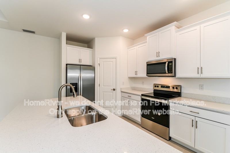 1662 Sunset Preserve Way - Photo 7 of 20