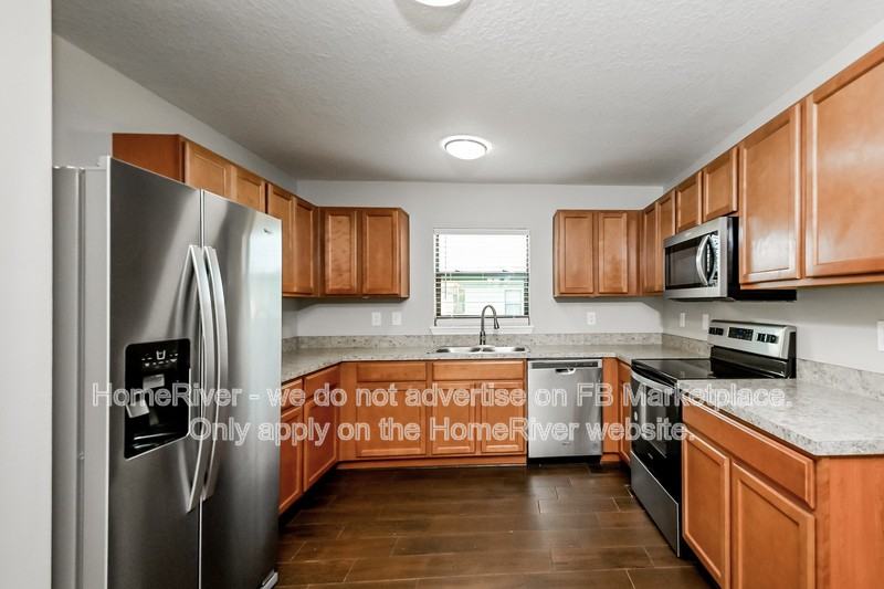 909 Wynnmere Walk Ave - Photo 5 of 20