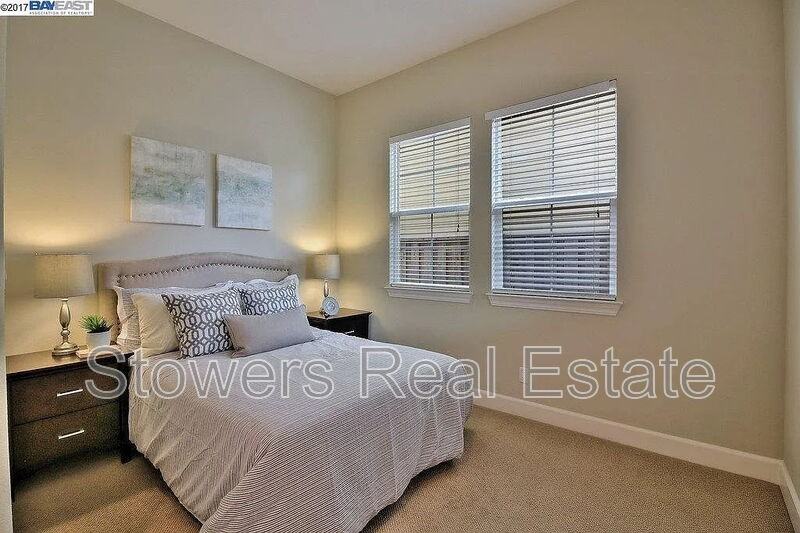 5139 Holborn Way - Photo 2 of 28