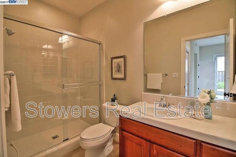 5139 Holborn Way - Photo 6 of 28