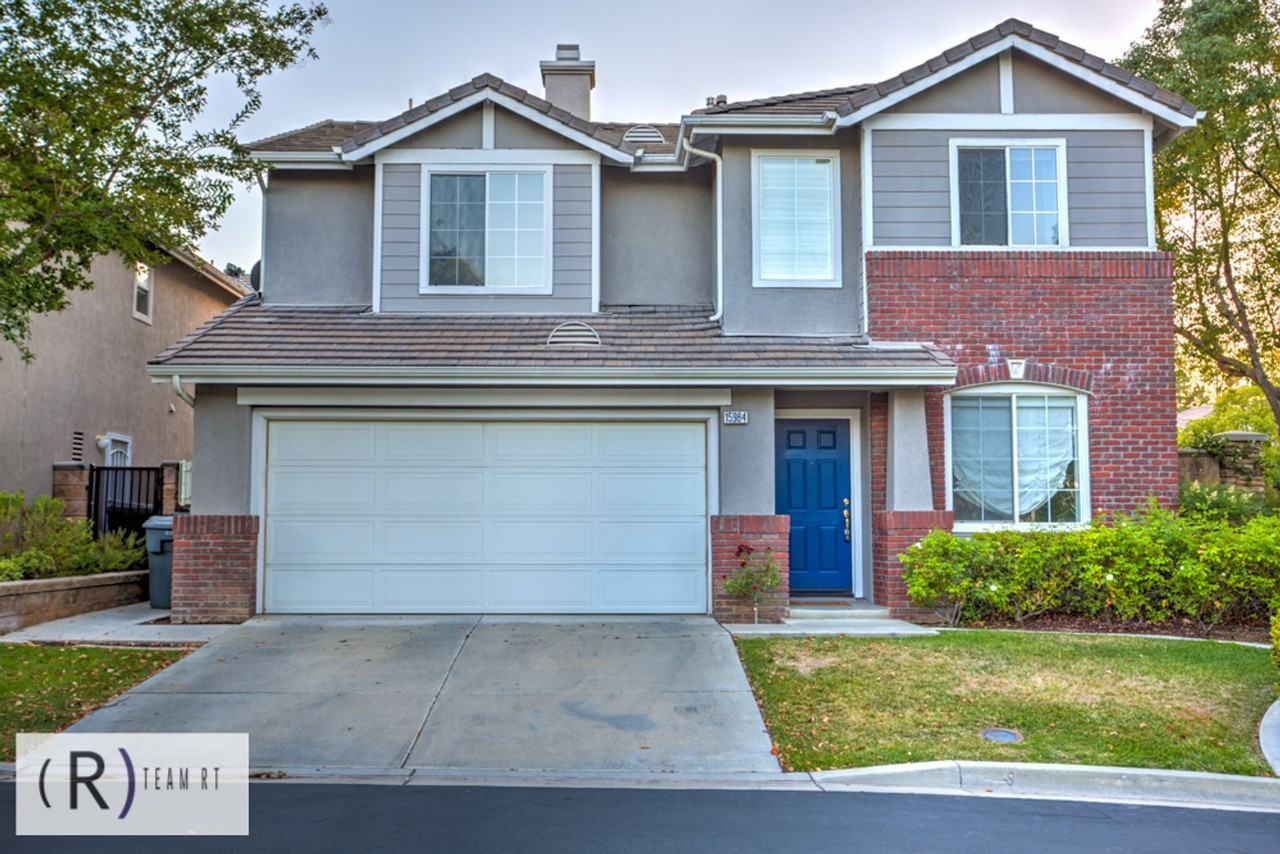 15984 Paul Ct - Photo 2 of 37