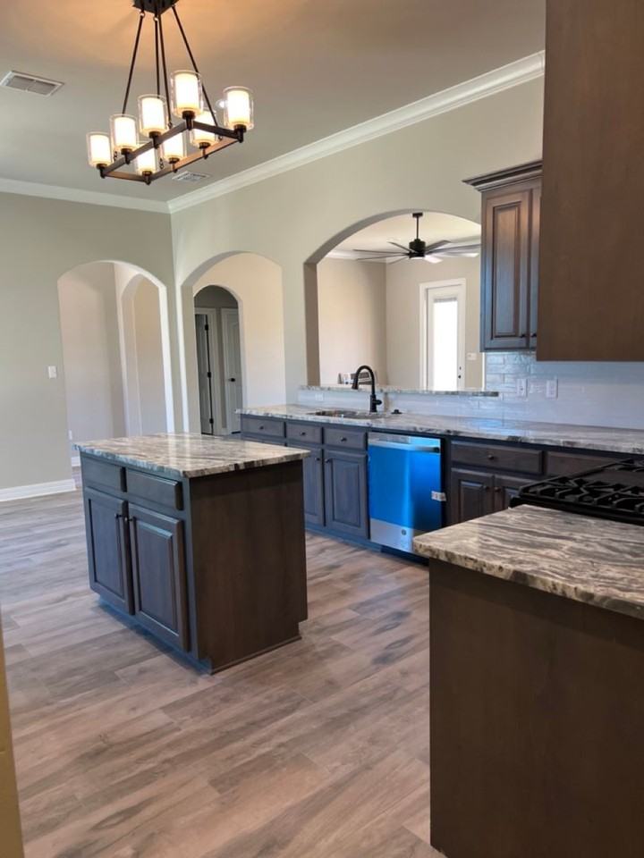 1151 Green Wood Cir - Photo 6 of 24