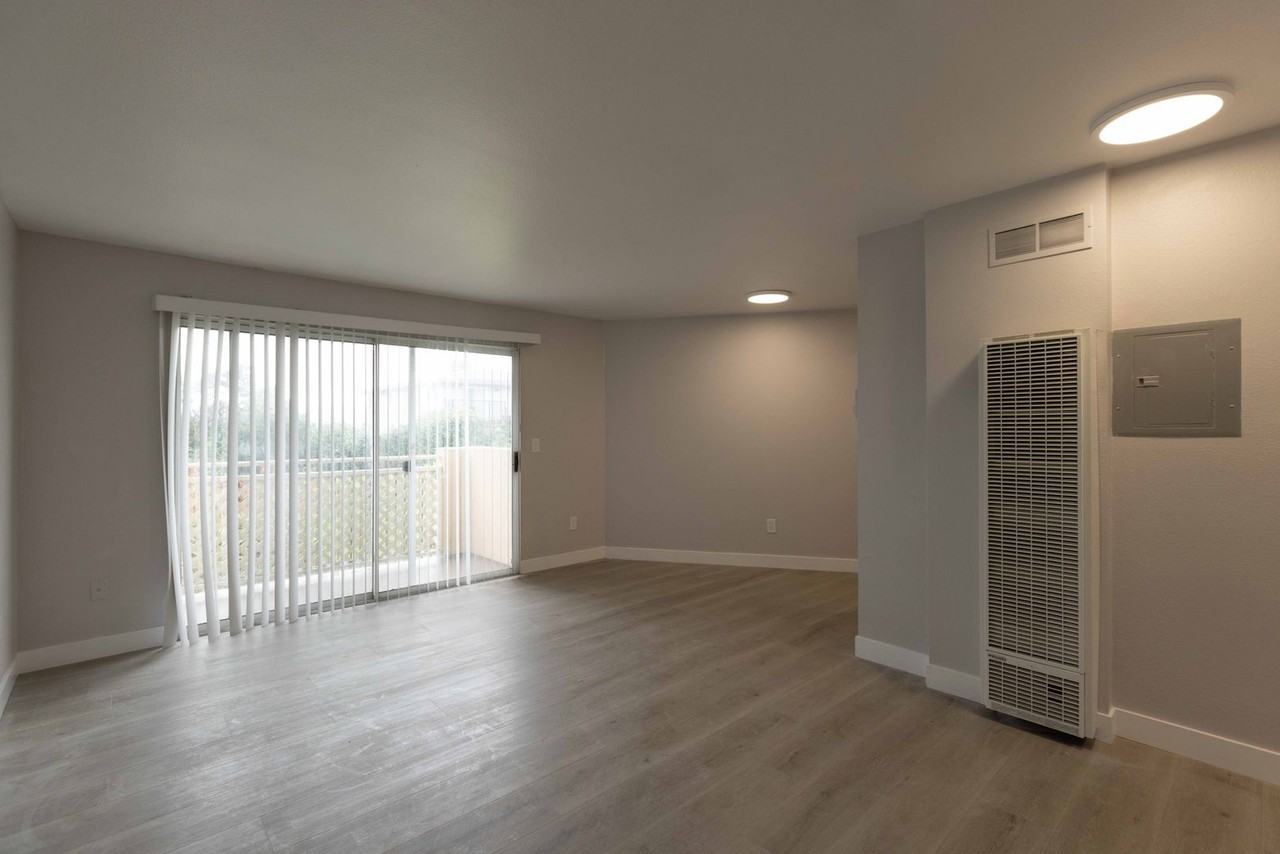 5400 Highland Ave - Photo 2 of 18
