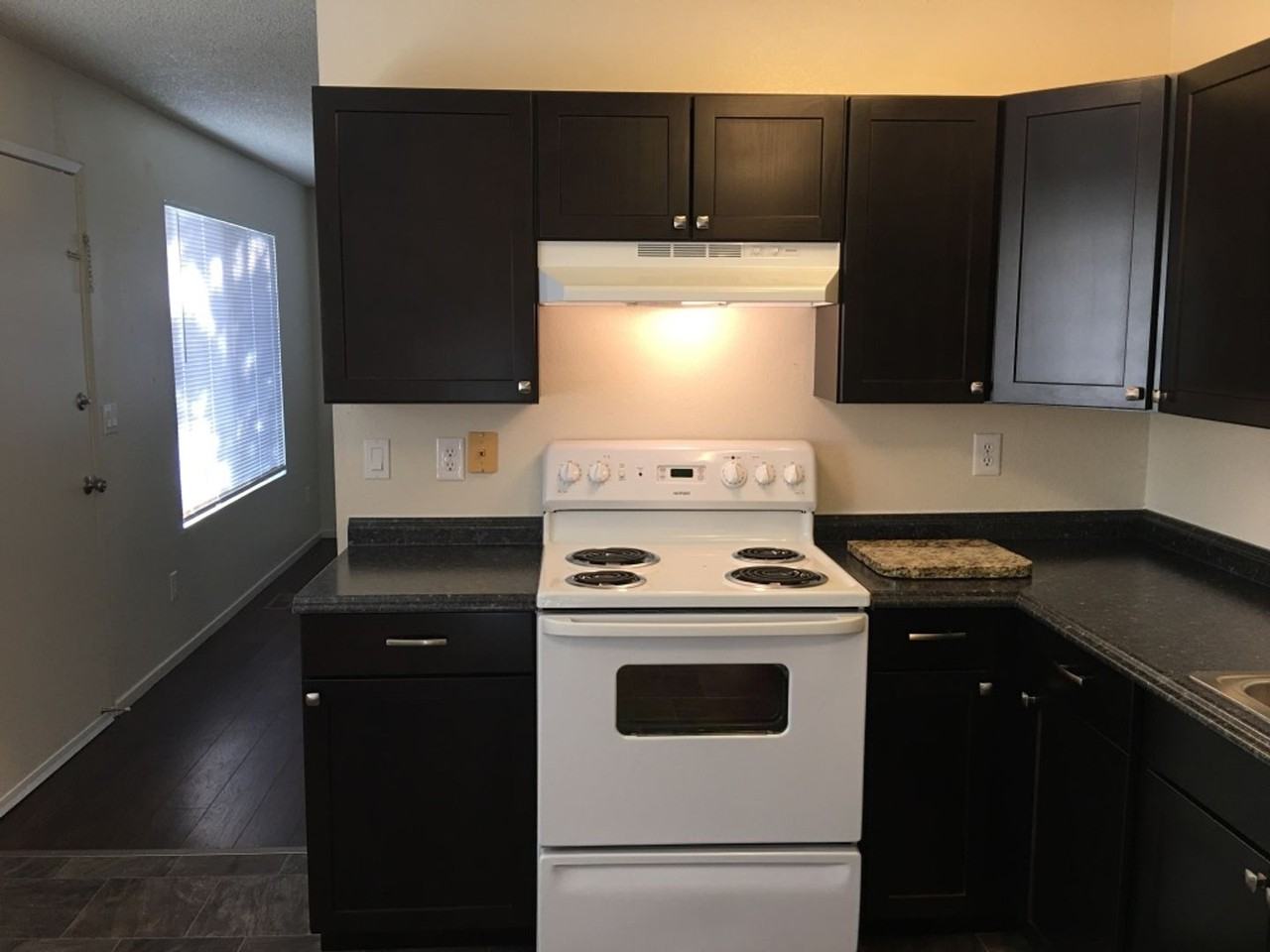 1180 Sutro St #A - Photo 3 of 25
