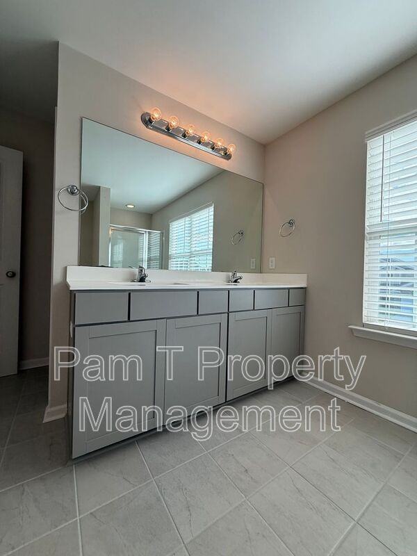 129 Whitehaven Rd - Photo 6 of 41