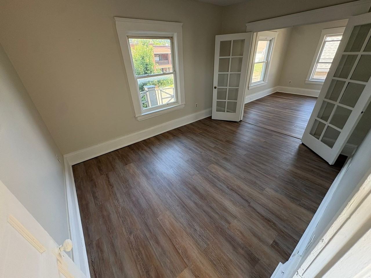 7951 Lorain Ave - Photo 5 of 7