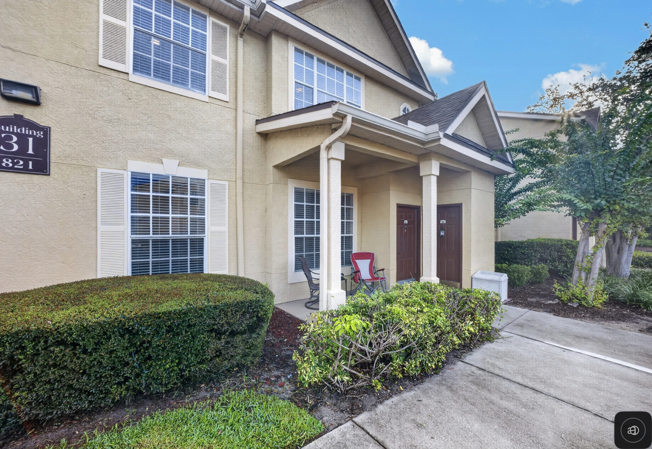 821 Grand Regency Pointe #201 - Photo 3 of 40
