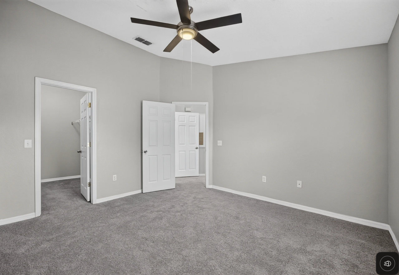 821 Grand Regency Pointe #201 - Photo 4 of 40