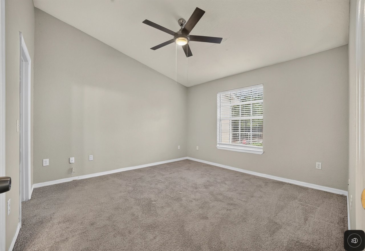 821 Grand Regency Pointe #201 - Photo 5 of 40