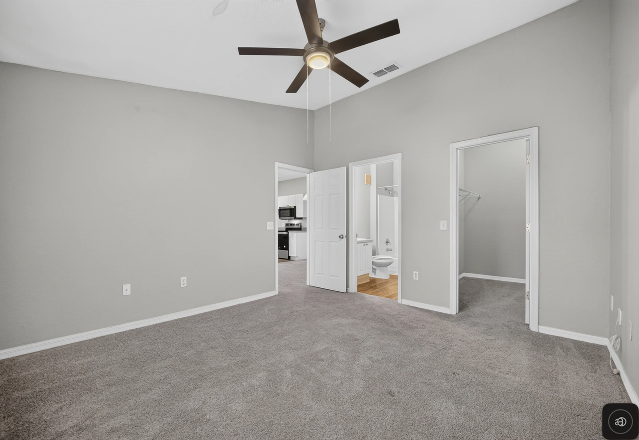 821 Grand Regency Pointe #201 - Photo 7 of 40