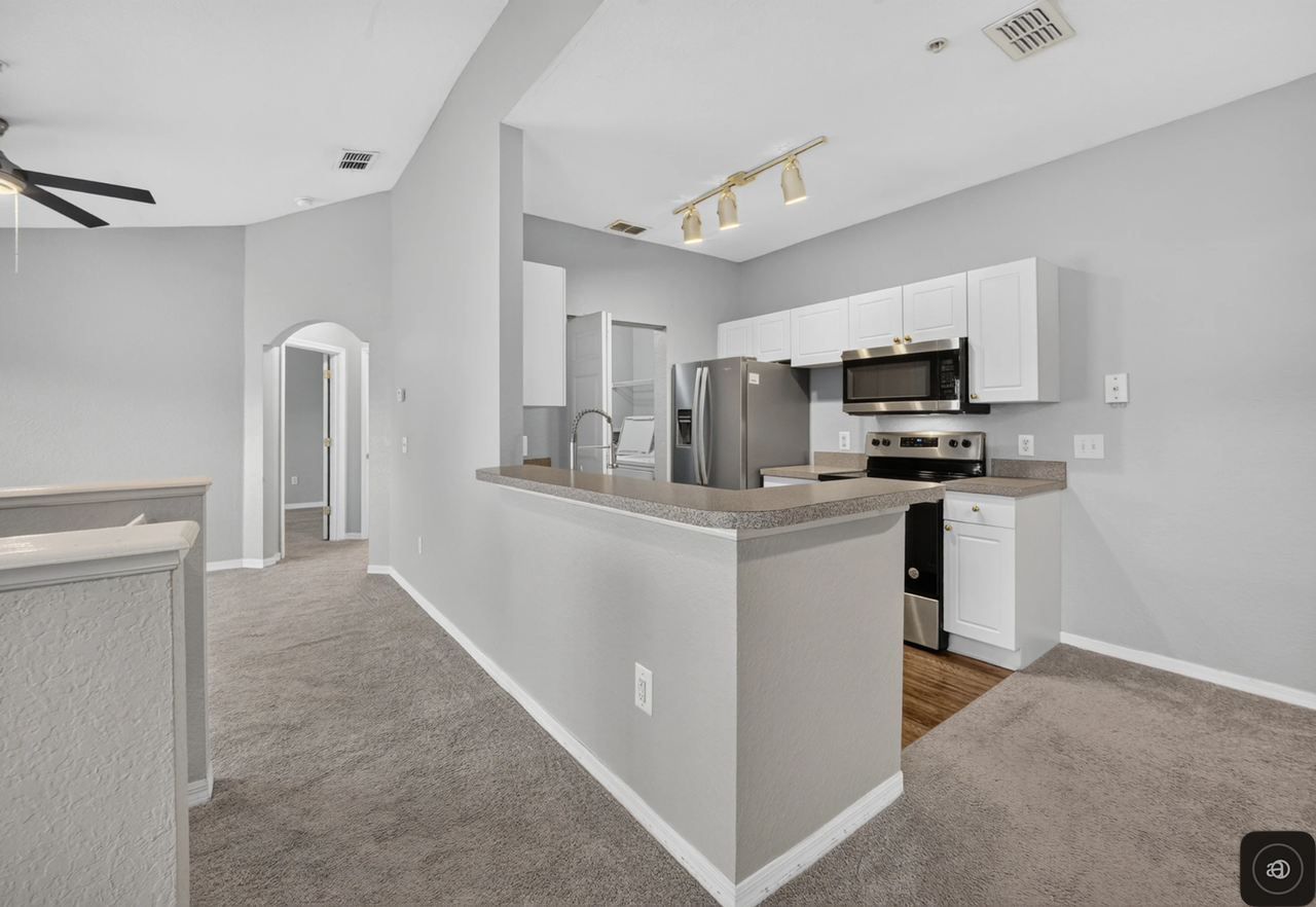 821 Grand Regency Pointe #201 - Photo 4 of 40