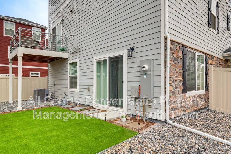 4142 Rome St - Photo 6 of 46