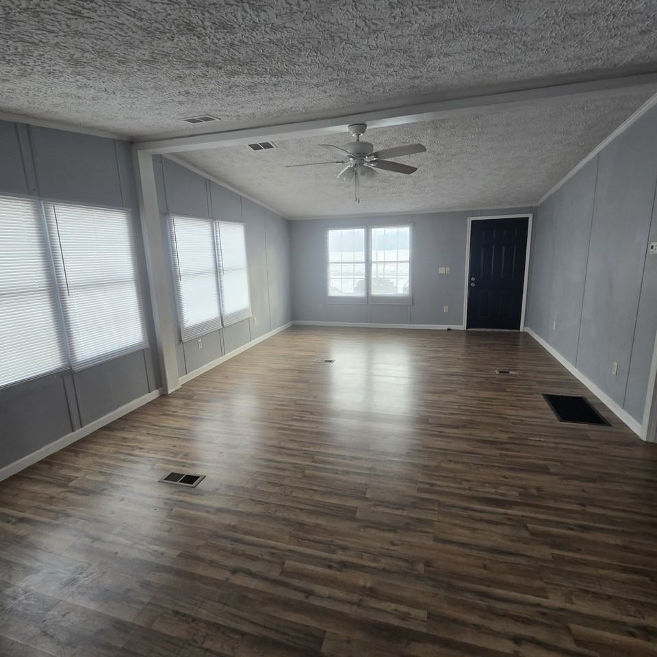 5654 Davis Hardy Rd #NA - Photo 6 of 30