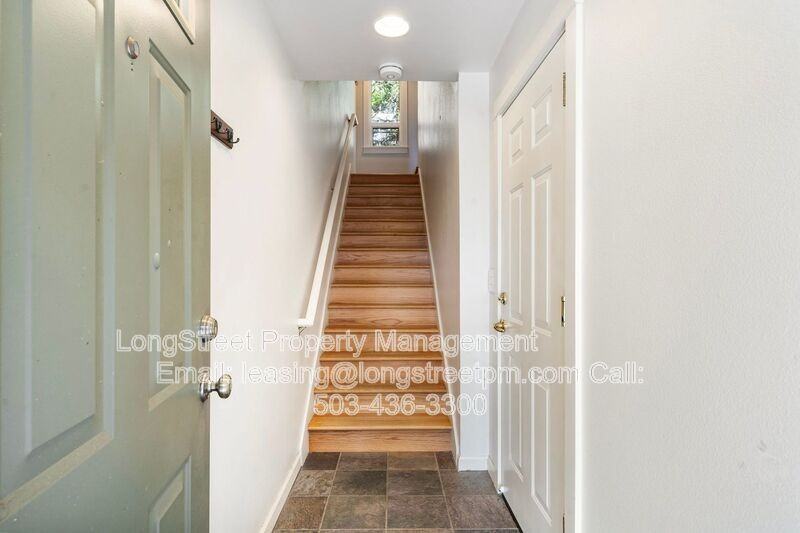 10247 Nw Village Heights Dr - Photo 5 of 50