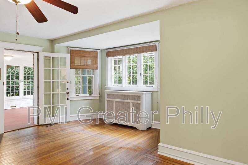 7127 Lincoln Dr - Photo 3 of 26