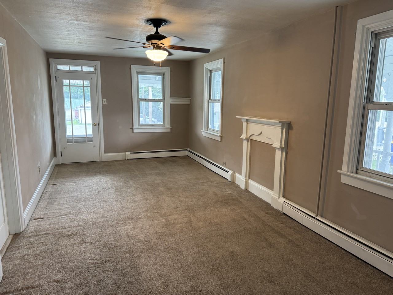 2961 Main St - Photo 3 of 14