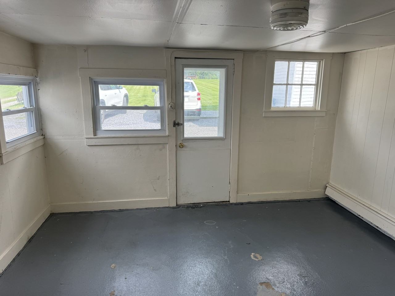 2961 Main St - Photo 6 of 14