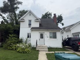 403 Laurel St - Photo 1 of 1