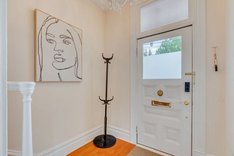 14 Sw Whitaker St - Photo 3 of 33