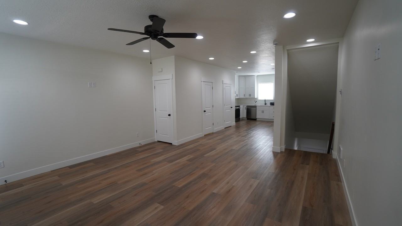 1565 Sw - Photo 6 of 23