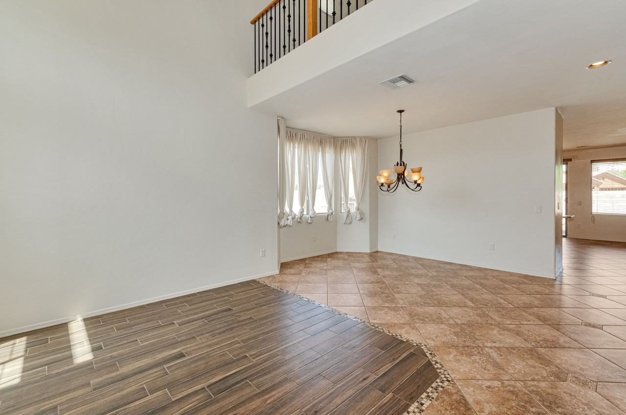 89 E Brearley Dr - Photo 4 of 25