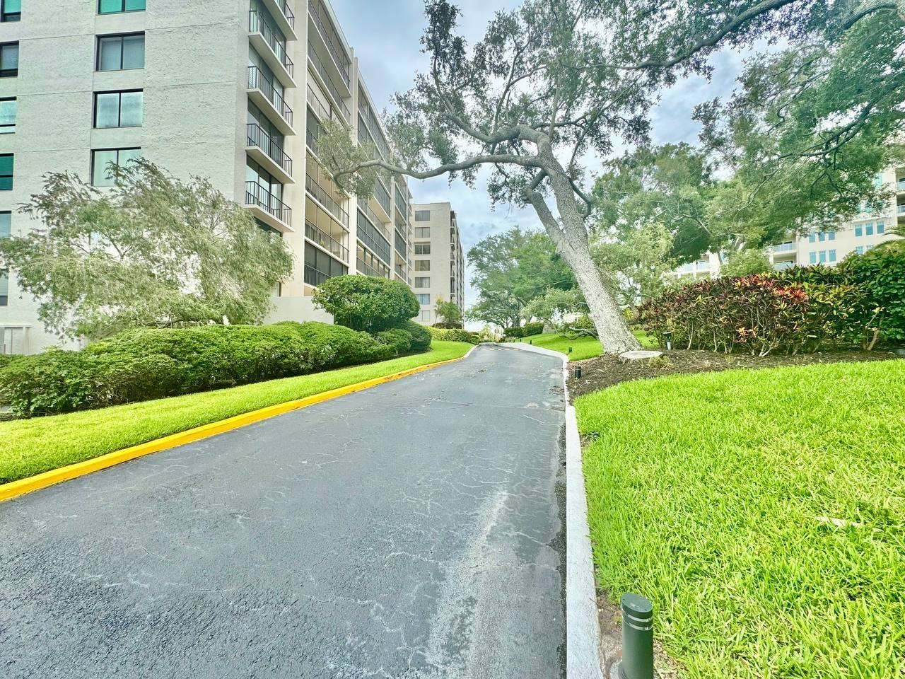 220 Belleview Blvd #311 - Photo 4 of 48