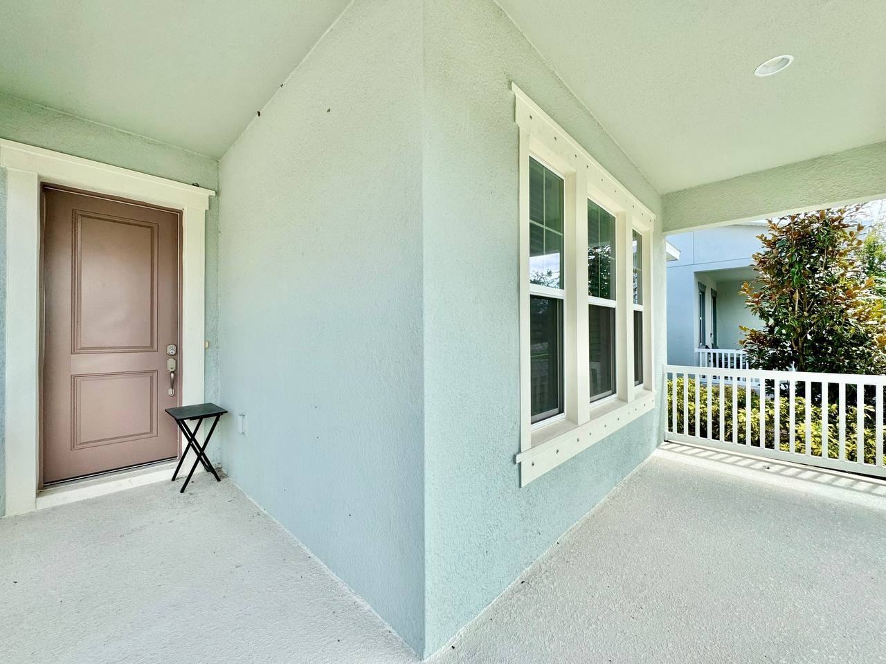 827 Winterside Dr - Photo 4 of 37