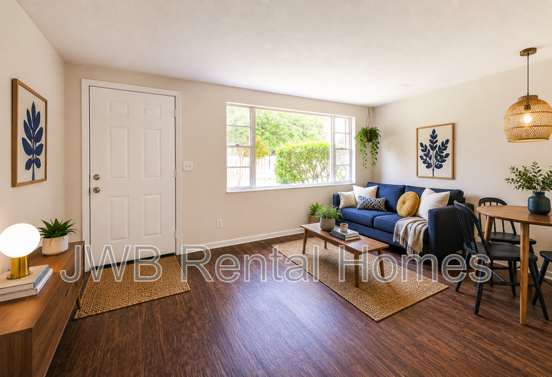 5742 Newberg Ln - Photo 6 of 17