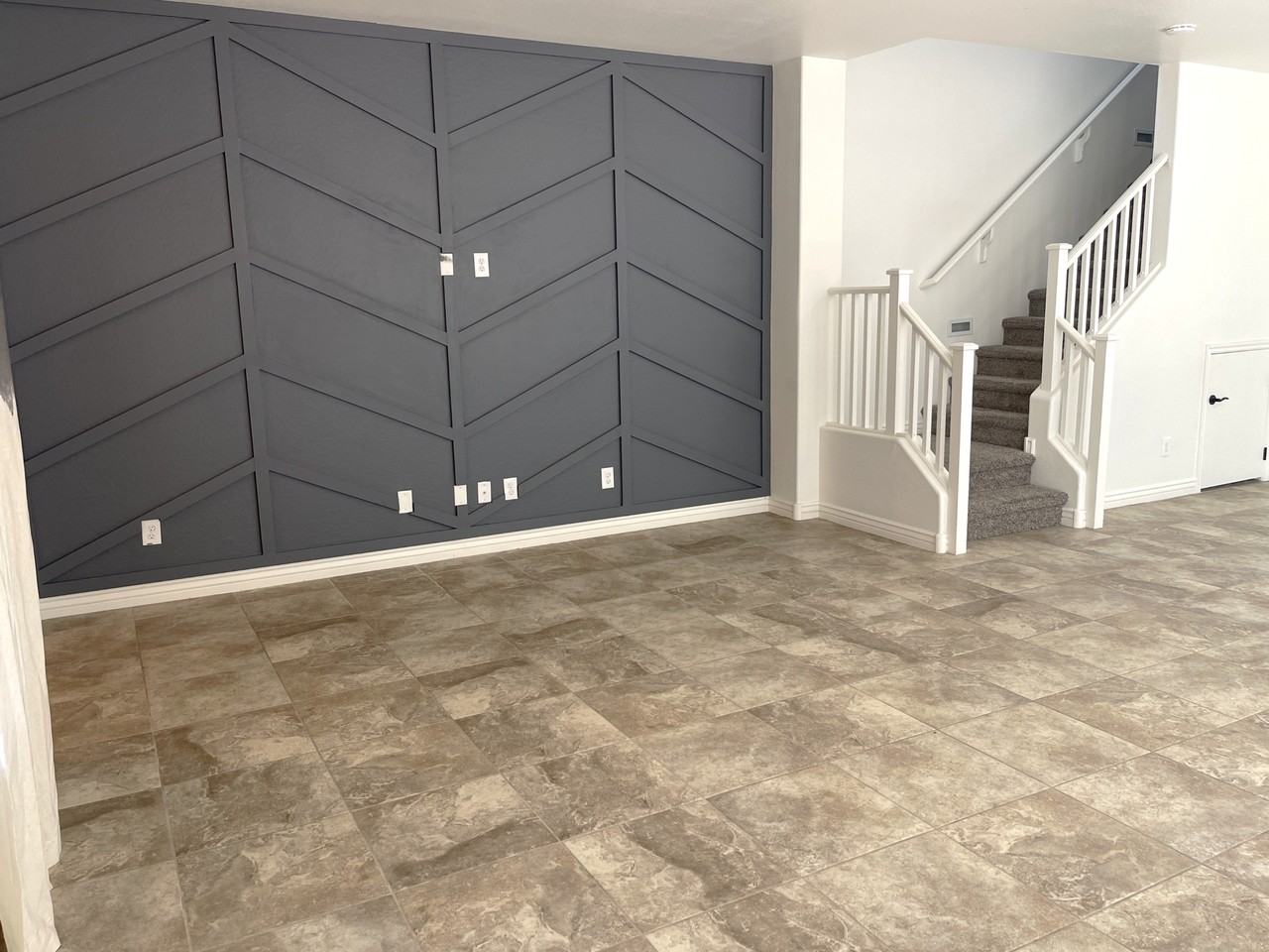 1062 S Agnes Ln - Photo 5 of 25