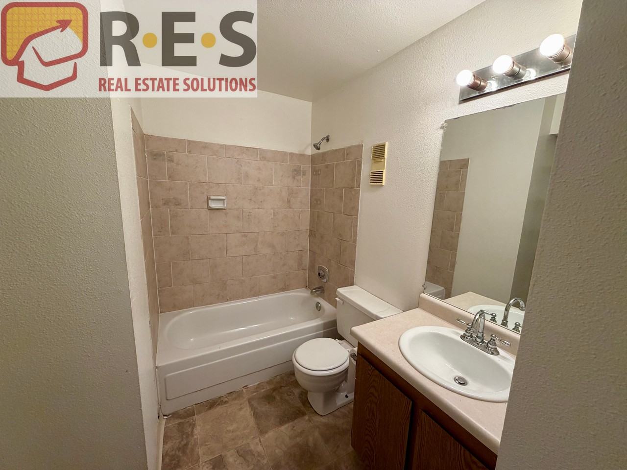 14192 E Colorado Dr #202 - Photo 6 of 9