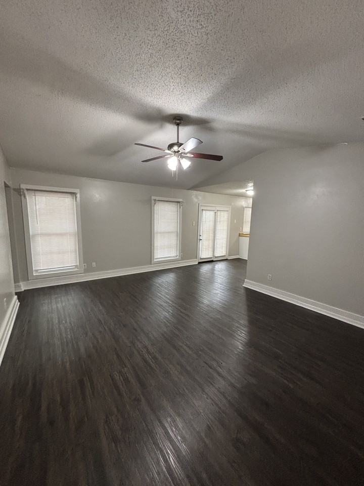 43 Meadowlark Dr - Photo 6 of 20