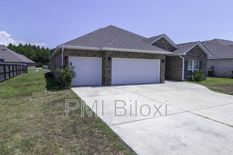 1208 Carraway Cv - Photo 4 of 48