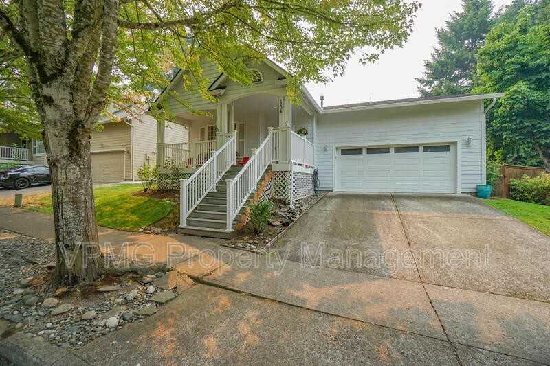 1204 Ne 89th Ave - Photo 3 of 44