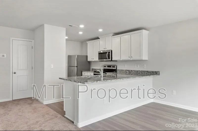 1629 Nia Rd - Photo 5 of 13