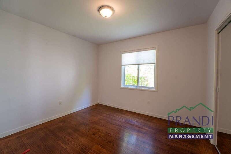 325 Montecito Ave - Photo 7 of 8